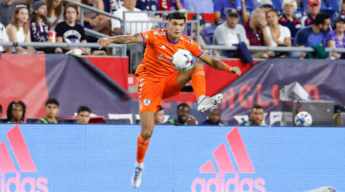 Brandon Vazquez playing for FC Cincinnati.